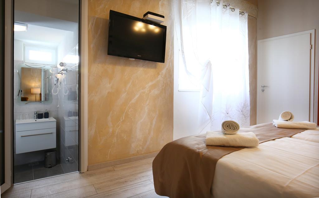Luxury Lidija Rooms Spalato Esterno foto