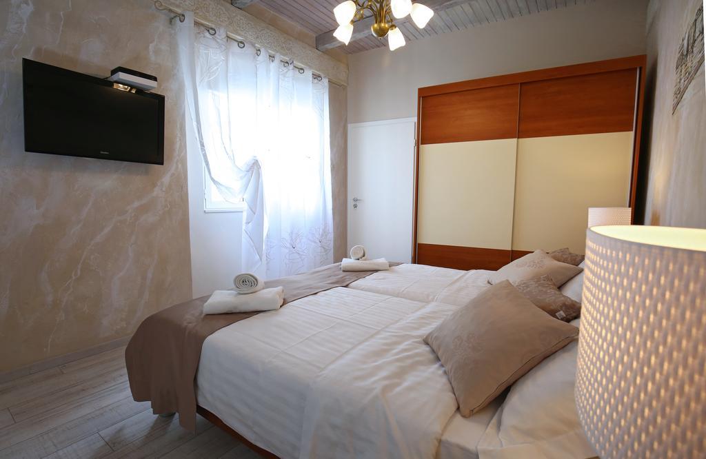 Luxury Lidija Rooms Spalato Esterno foto